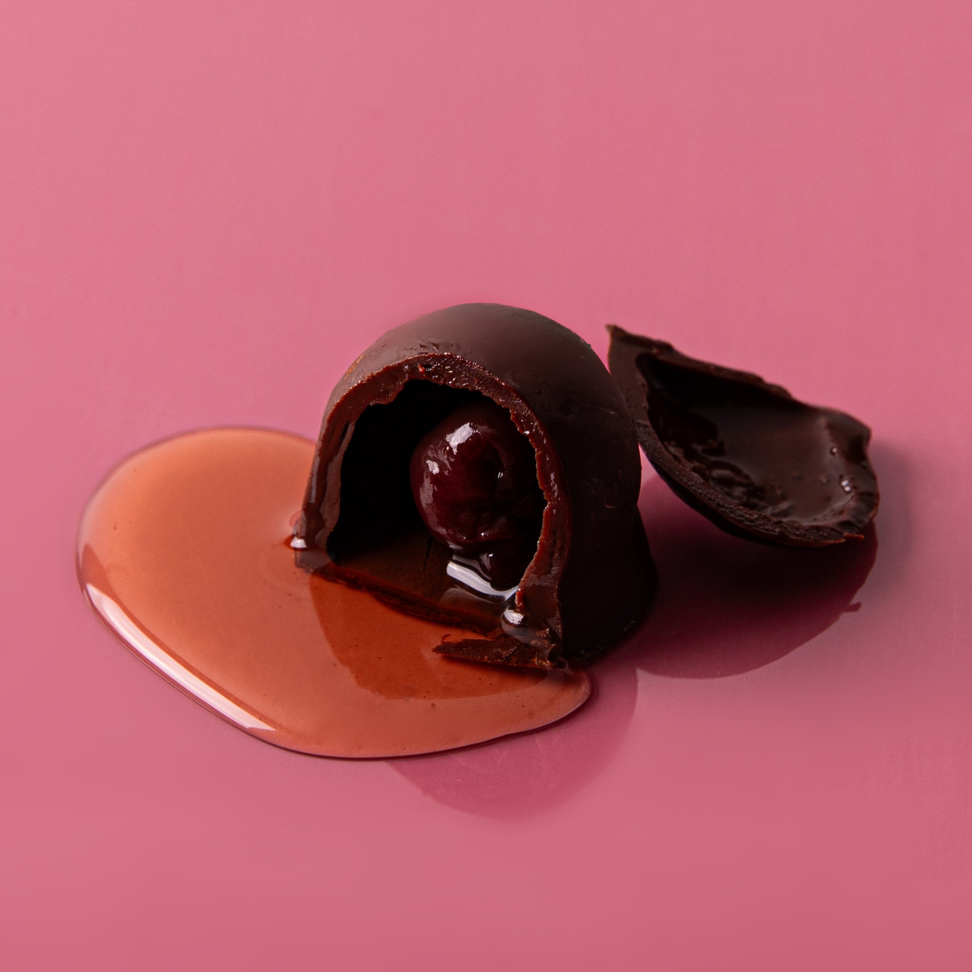 Dark Chocolate Griotte (Cherry in Liquor)