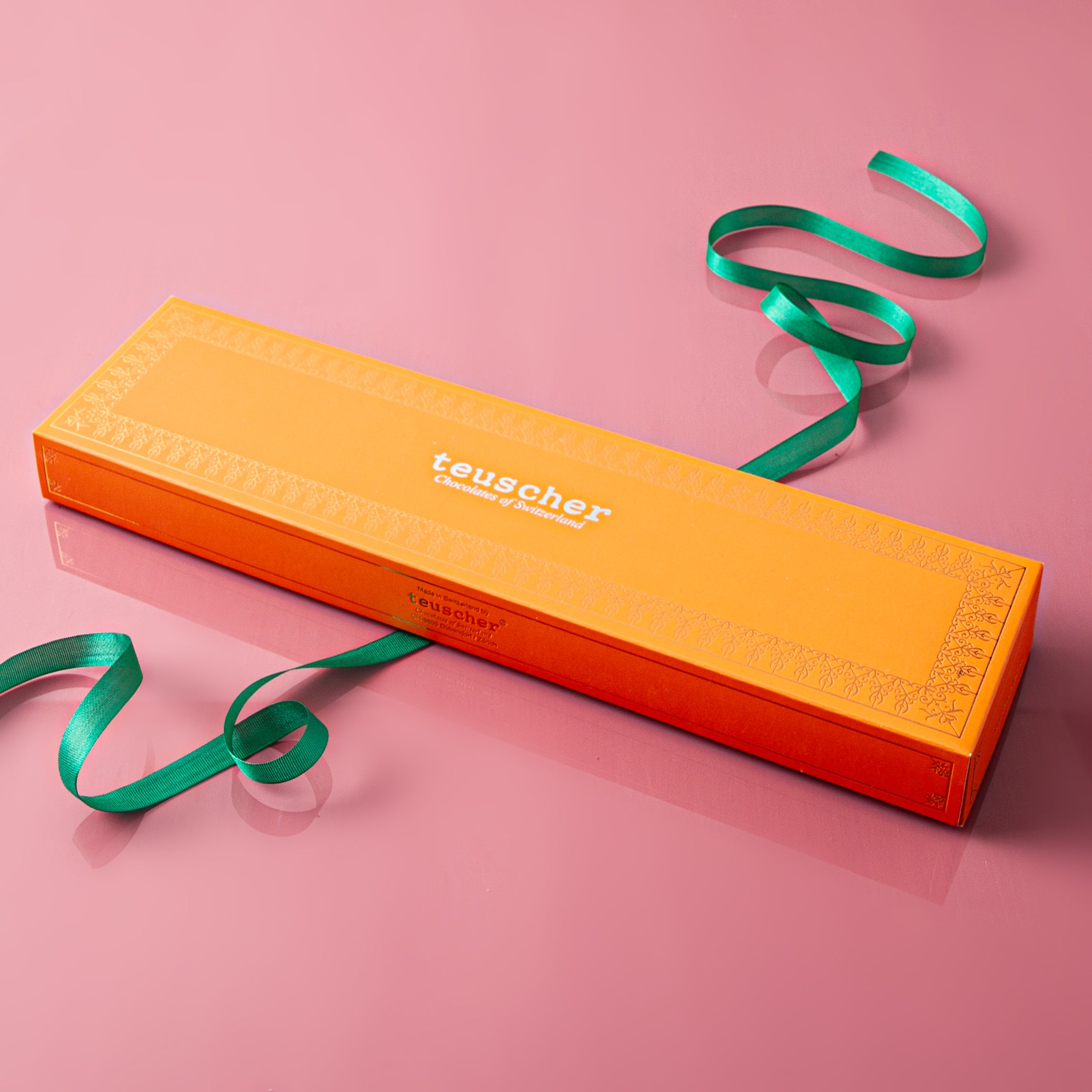 Le Orangerie Assorted Chocolates Box (200g)